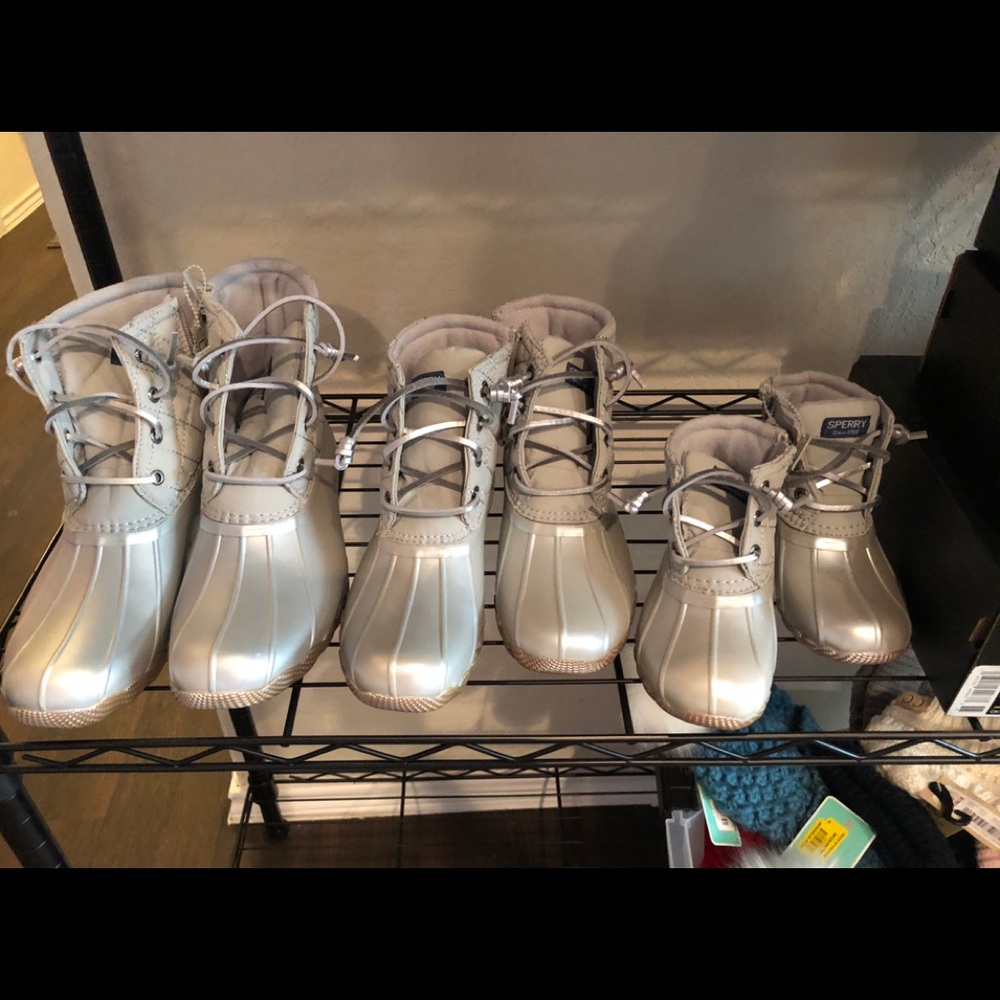 Girl Sperry Boots